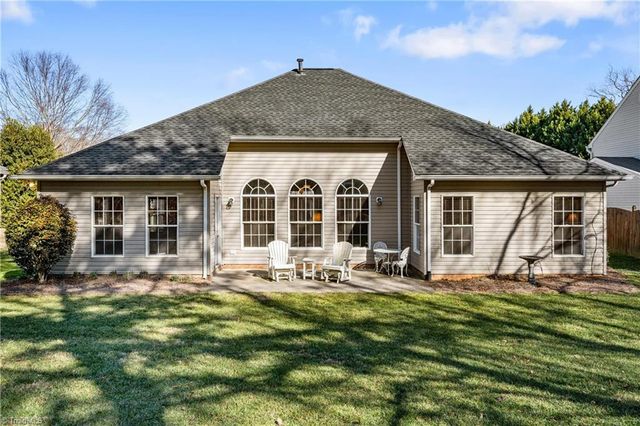 217 Harmon Ridge Lane, Kernersville, NC 27284