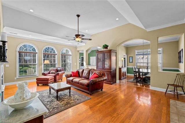 217 Harmon Ridge Lane, Kernersville, NC 27284