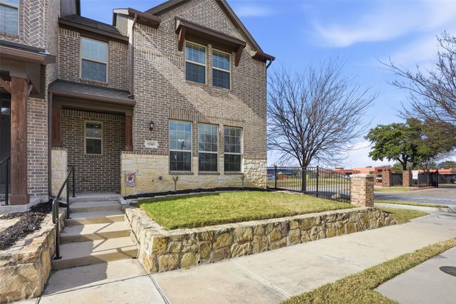 5585 Crosby Drive, North Richland Hills, TX 76180