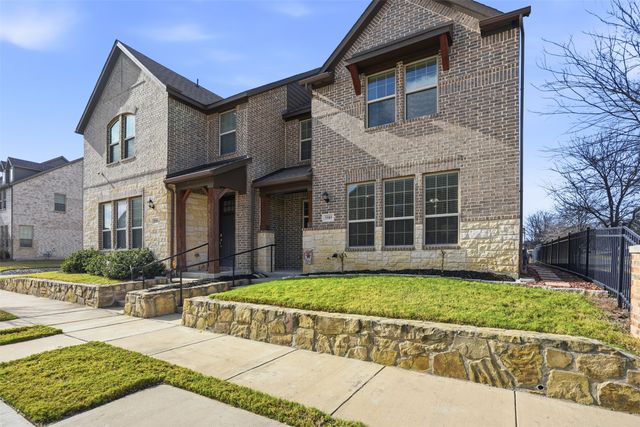 5585 Crosby Drive, North Richland Hills, TX 76180