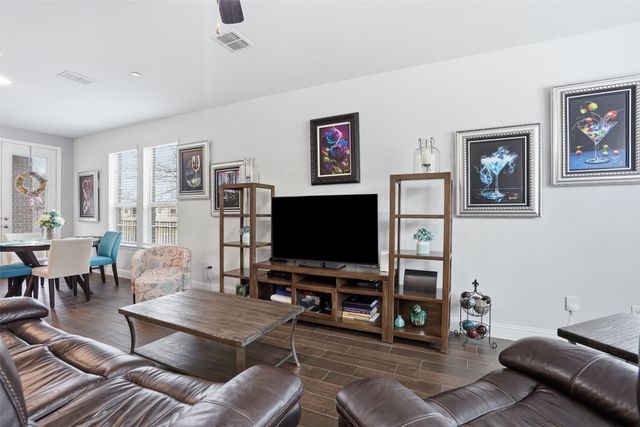 5585 Crosby Drive, North Richland Hills, TX 76180