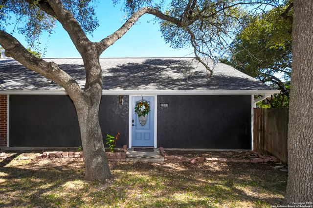 8702 N Collingwood, Universal City, TX 78148