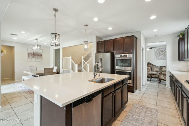 12172 W DAVIS Lane, Avondale, AZ 85323