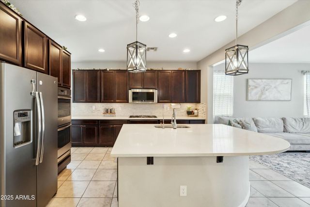 12172 W DAVIS Lane, Avondale, AZ 85323