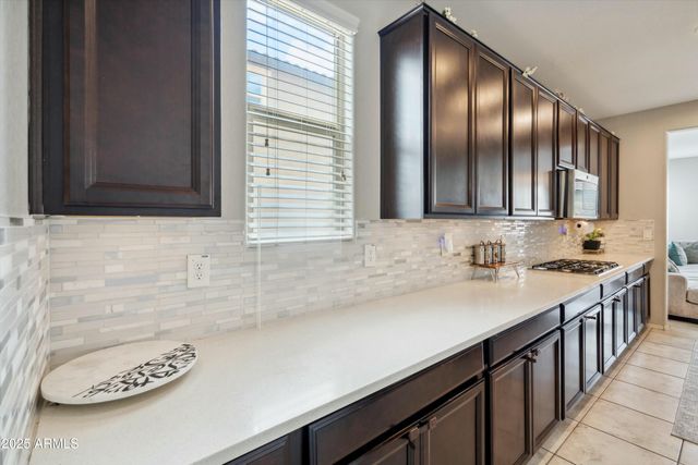 12172 W DAVIS Lane, Avondale, AZ 85323