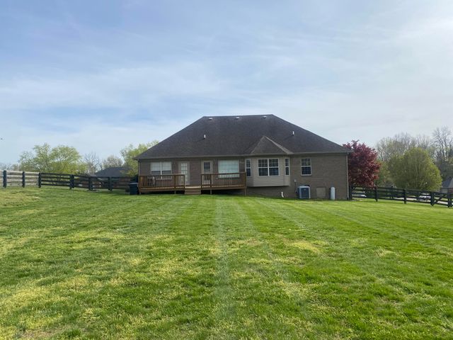 315 Waco Heights, Waco, KY 40385