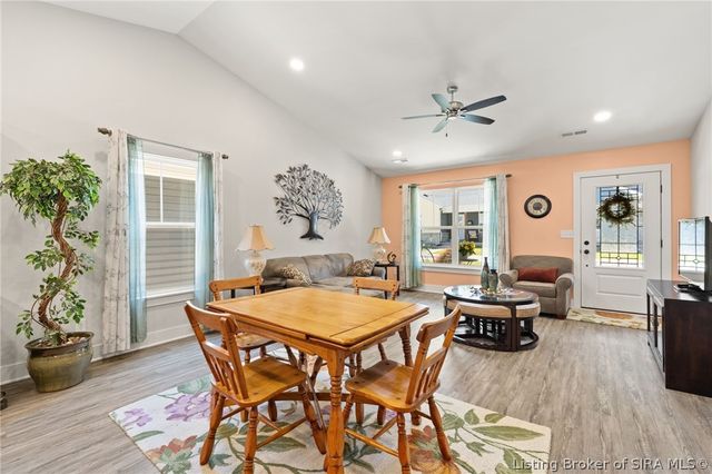 1945 Fisher Lane, Jeffersonville, IN 47130