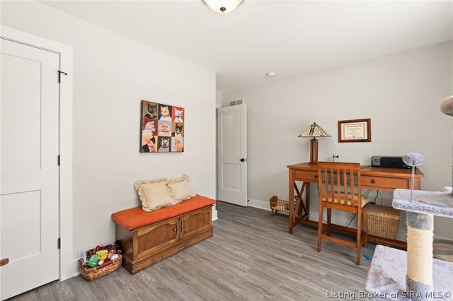 1945 Fisher Lane, Jeffersonville, IN 47130