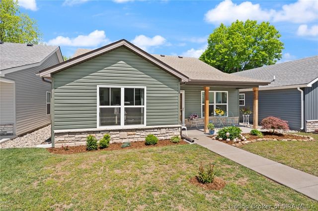 1945 Fisher Lane, Jeffersonville, IN 47130