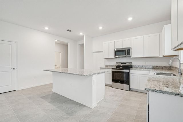 9241 OPTIMIST WAY, Palmetto, FL 34221