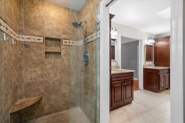 4270 Country Way, Cohutta, GA 30710