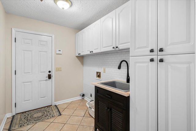 4270 Country Way, Cohutta, GA 30710