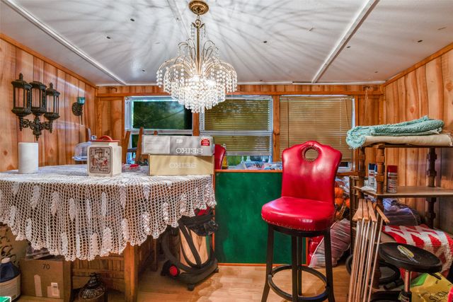 602 N Denison Street, Bells, TX 75414