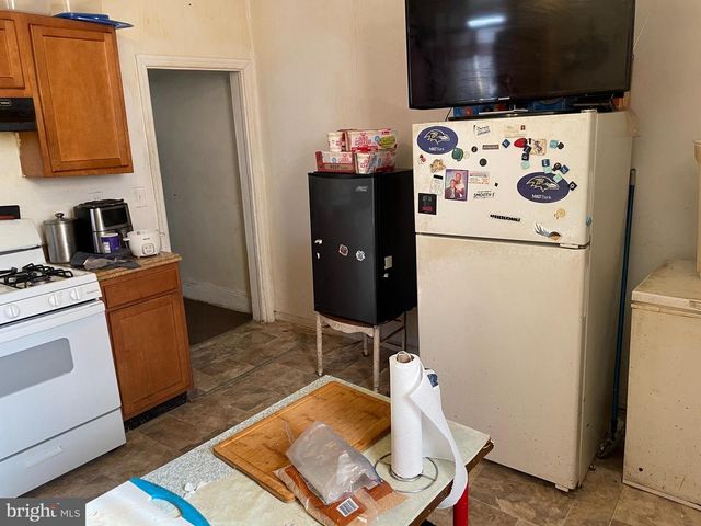 605 CATOR AVE, Baltimore, MD 21218