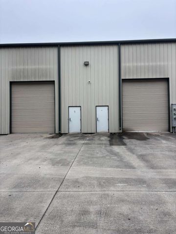 417 Dividend Drive UNIT D, Peachtree City, GA 30269