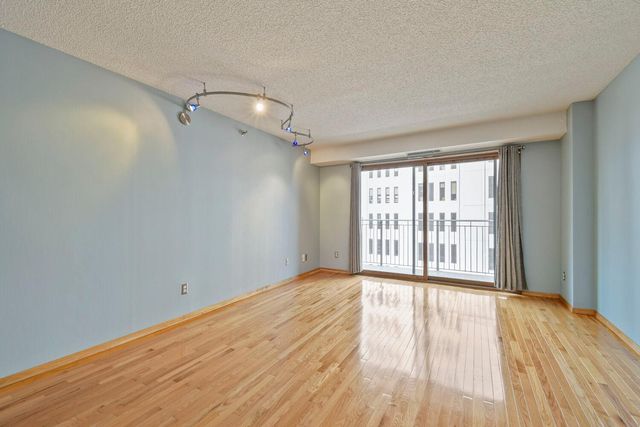 121 Washington Avenue S 707, Minneapolis, MN 55401