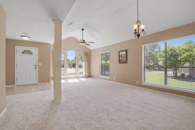 208 S Poplar Avenue, Broken Arrow, OK 74012