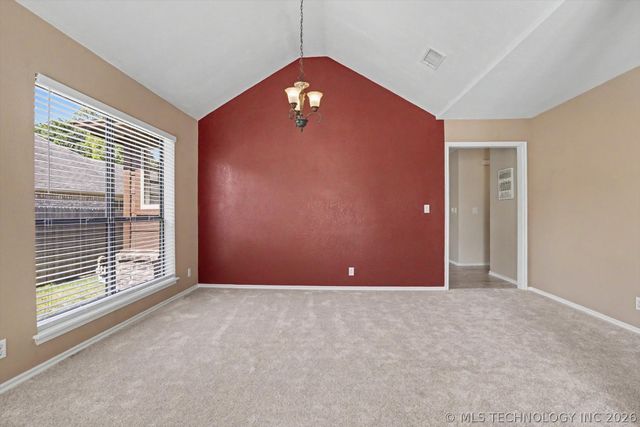 208 S Poplar Avenue, Broken Arrow, OK 74012