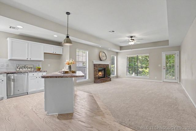208 S Poplar Avenue, Broken Arrow, OK 74012