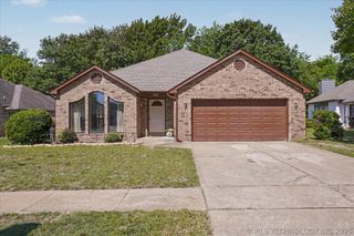 208 S Poplar Avenue, Broken Arrow, OK 74012