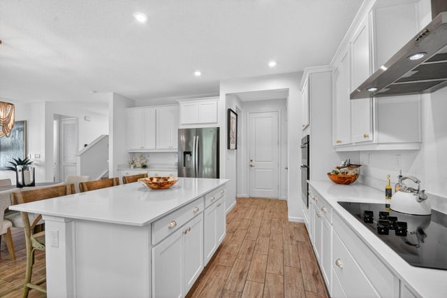 6680 Pointe Of Woods Drive, West Palm Beach, FL 33415