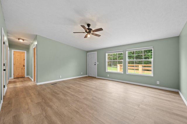 5110 Wheatland RD, Bedford, VA 24523