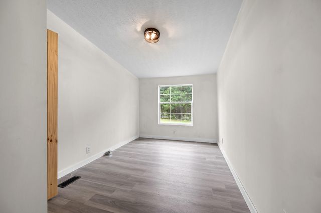 5110 Wheatland RD, Bedford, VA 24523