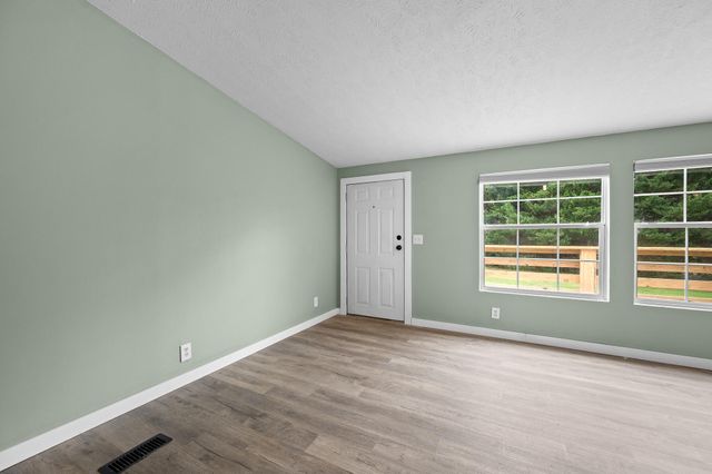 5110 Wheatland RD, Bedford, VA 24523