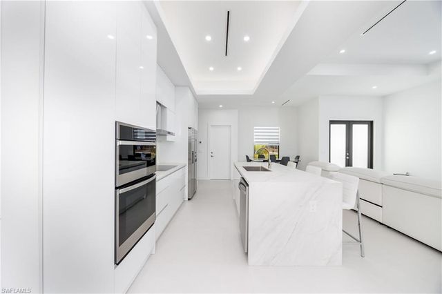 618 Parker AVE, Lehigh Acres, FL 33974