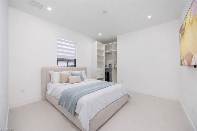 618 Parker AVE, Lehigh Acres, FL 33974