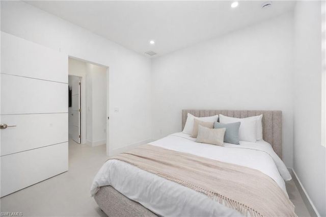 618 Parker AVE, Lehigh Acres, FL 33974