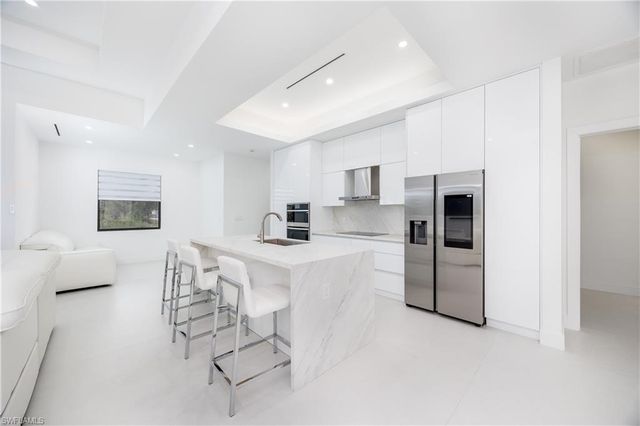 618 Parker AVE, Lehigh Acres, FL 33974