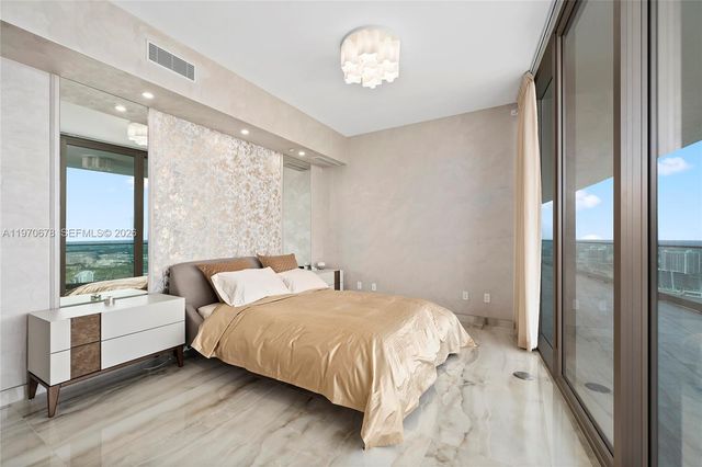18975 Collins Avenue 4505, Sunny Isles Beach, FL 33160