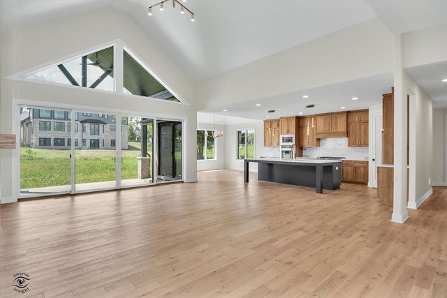 20644 Grand Haven Drive, Frankfort, IL 60423