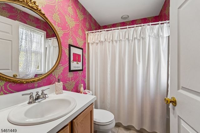 136 Cambridge Dr, Nutley Twp., NJ 07110