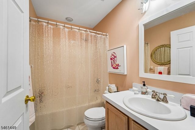 136 Cambridge Dr, Nutley Twp., NJ 07110