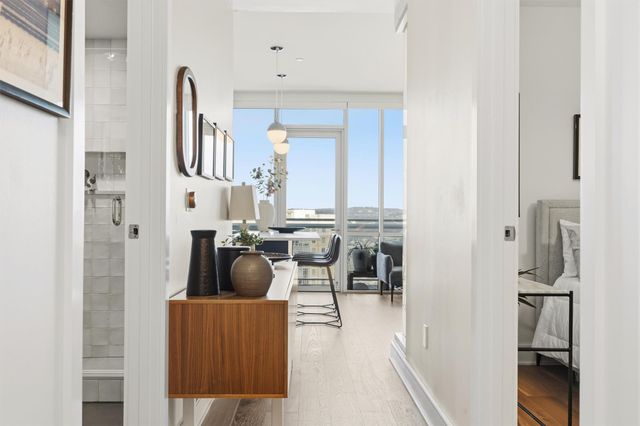 222 West Ave 1808, Austin, TX 78701