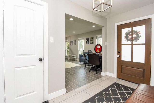 9235 Pecos Street, Houston, TX 77055