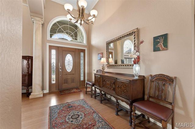 180 Crescent Circle, Hollister, MO 65672