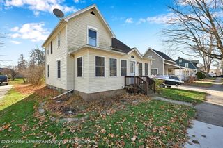 122 E Shaw Street, Charlotte, MI 48813