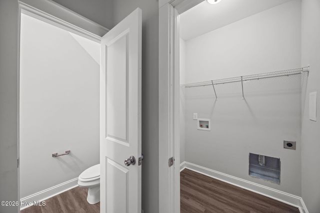 1819 Fox Den Way 5, Greenville, NC 27858