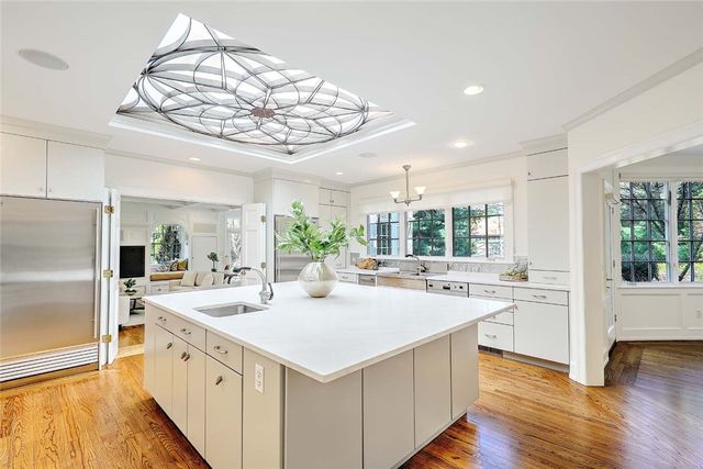 750 Elmgrove Avenue, Providence, RI 02906