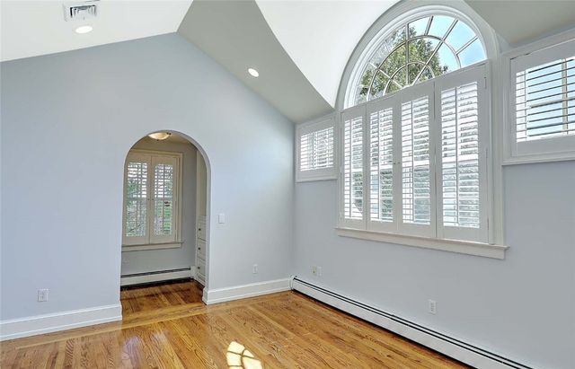 750 Elmgrove Avenue, Providence, RI 02906