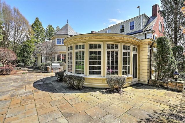 750 Elmgrove Avenue, Providence, RI 02906