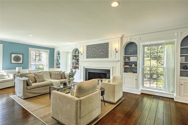 750 Elmgrove Avenue, Providence, RI 02906