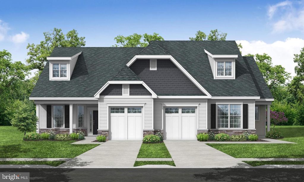 28 REDKIST DR, Mullica Hill, NJ 08062