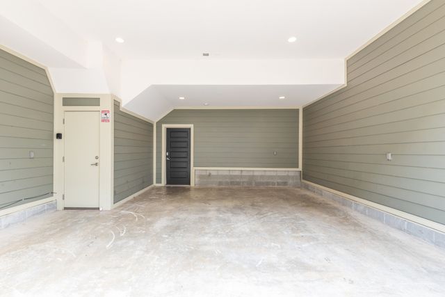 1027 E Trinity Ln Apt 7, Nashville, TN 37216