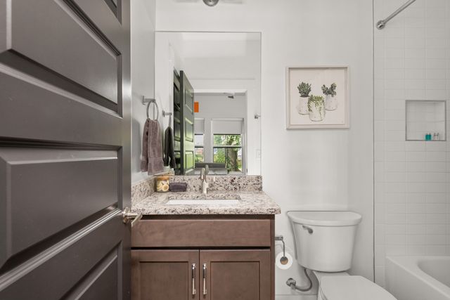 1027 E Trinity Ln Apt 7, Nashville, TN 37216