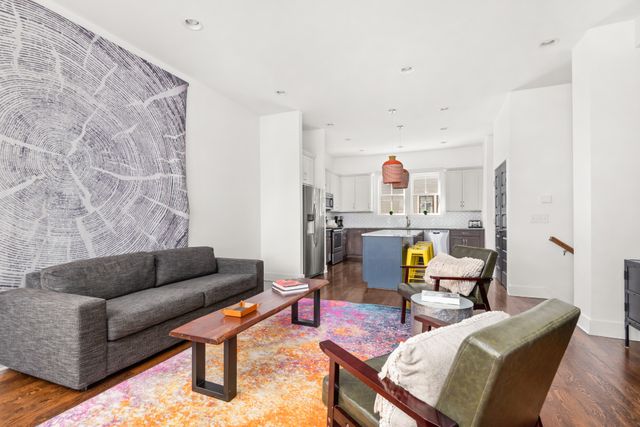 1027 E Trinity Ln Apt 7, Nashville, TN 37216