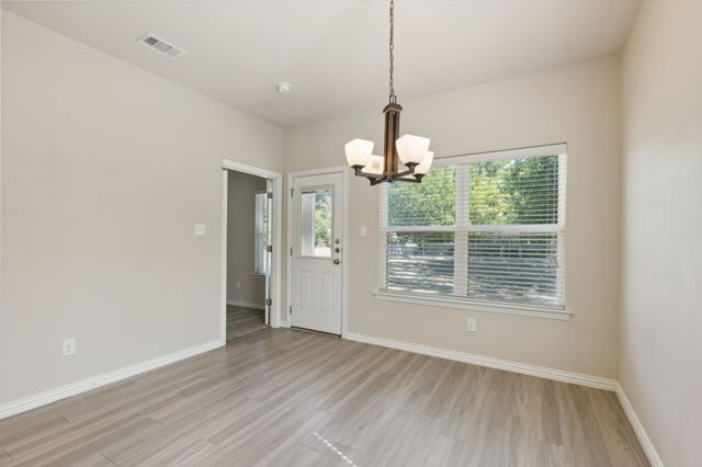 731 W Bond Street, Denison, TX 75020